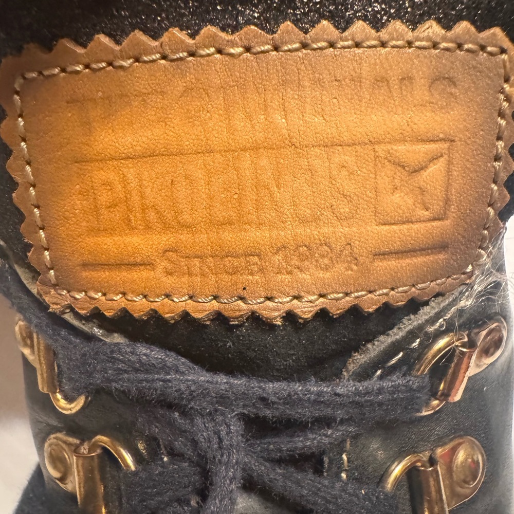 PIKOLINOS Black Leather Boots with Gold Accents - Picture 6 of 7